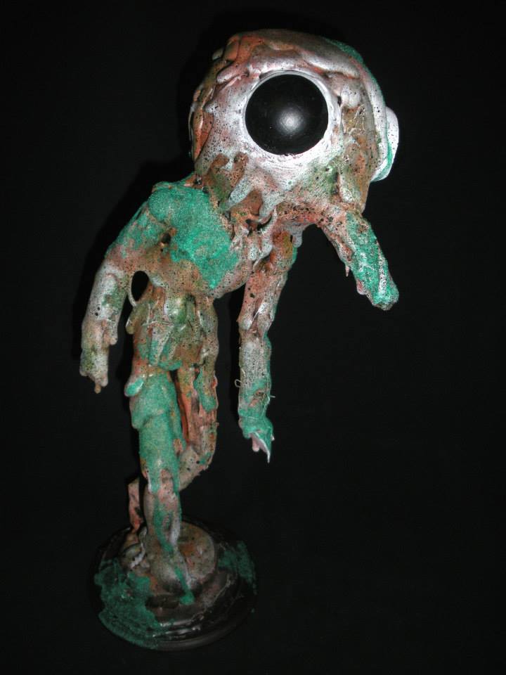 Bruscolino  https://www.facebook.com/slimybruscolino https://www.facebook.com/slurpcollective  ROTTED PINOCCHIO It is a version of Pinocchio "rotted zombie", a return to nature after death.  Custom "drawing dummy". Materials: wood, glue, vinyl glue, acrylics, spray paint, floak