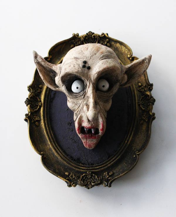 UMEToys_Nostro_the_Vampyre_2
