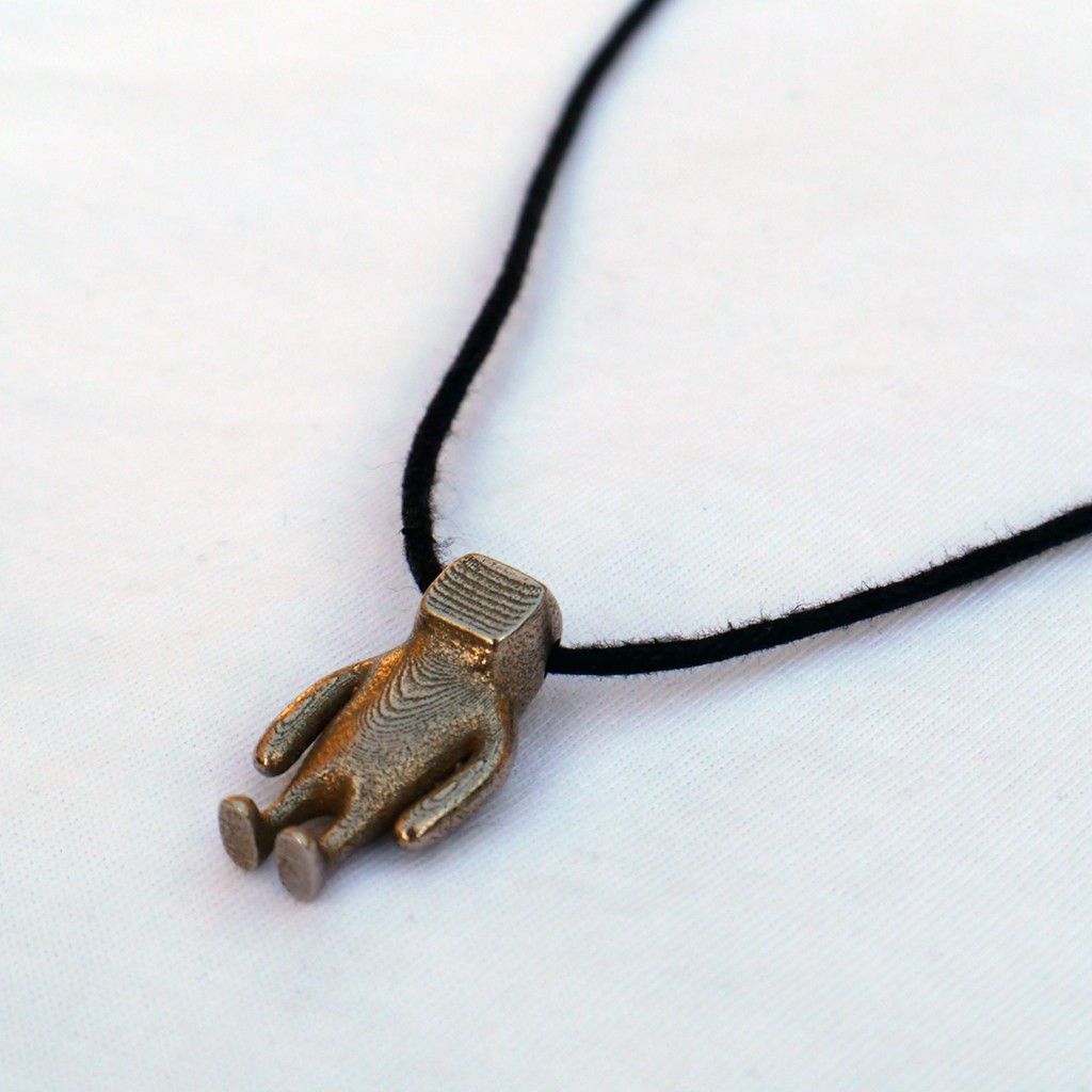Stranger necklace (2)