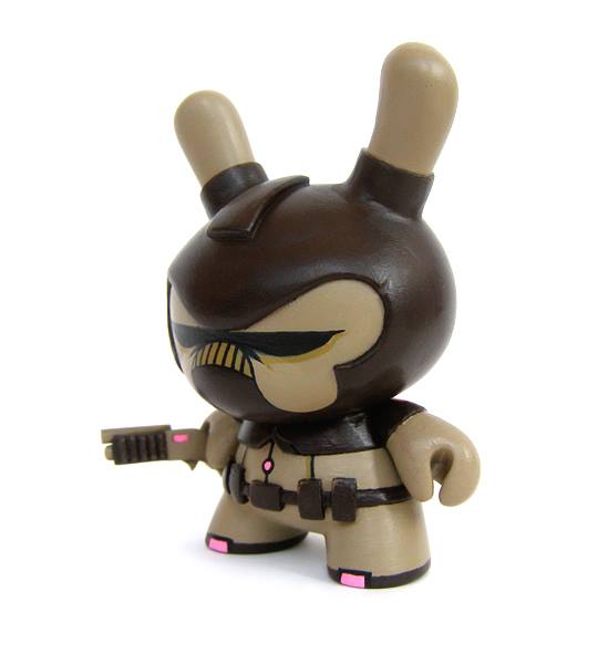 Ulf Desso FLUKE The Toy Chronicle toycon uk side dunny