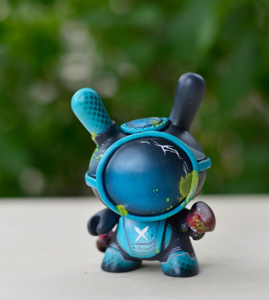 Dunny Diver Outside