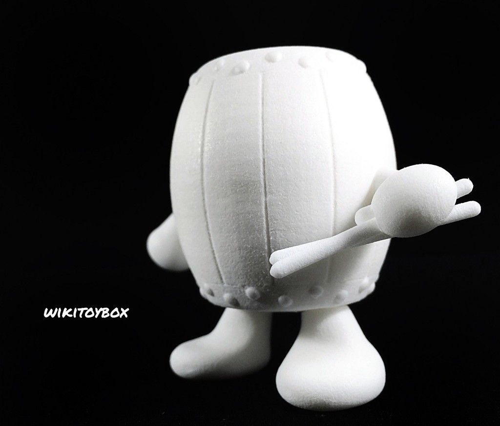 Urban Vinyl Taiko Drum Figure by Wikitoybox side