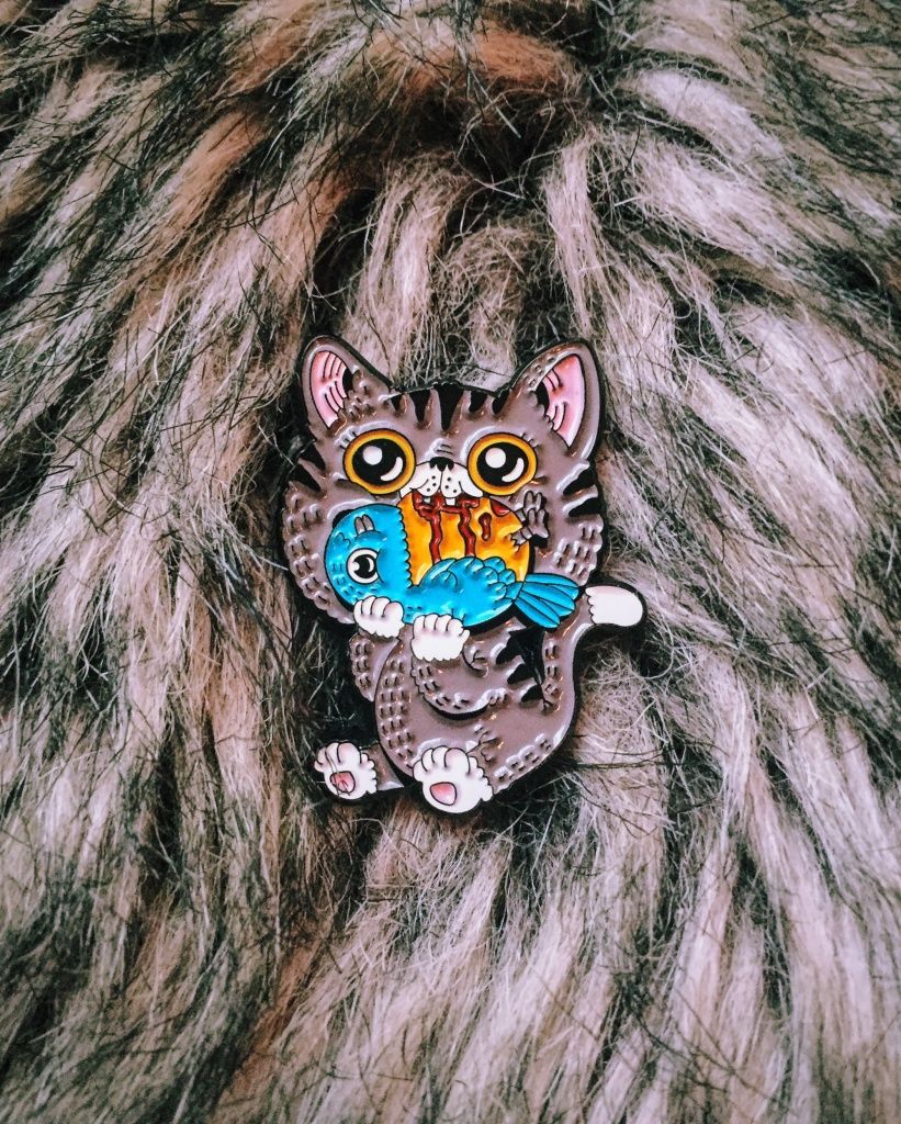 CAT BIRD UNMASKED - ADORABLE CIRCLE OF LIFE ENAMEL PIN