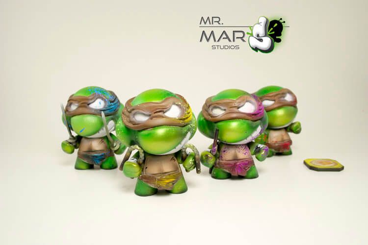 kandy-turtles-custom-kidrobot-micro-munny