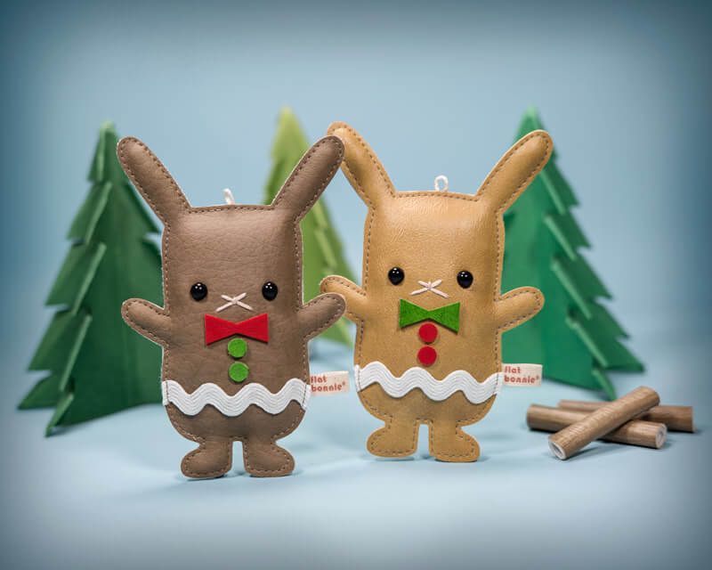 toy-chronicle-flat-bonnie-gingerbun-ornaments-designercon-exclusive