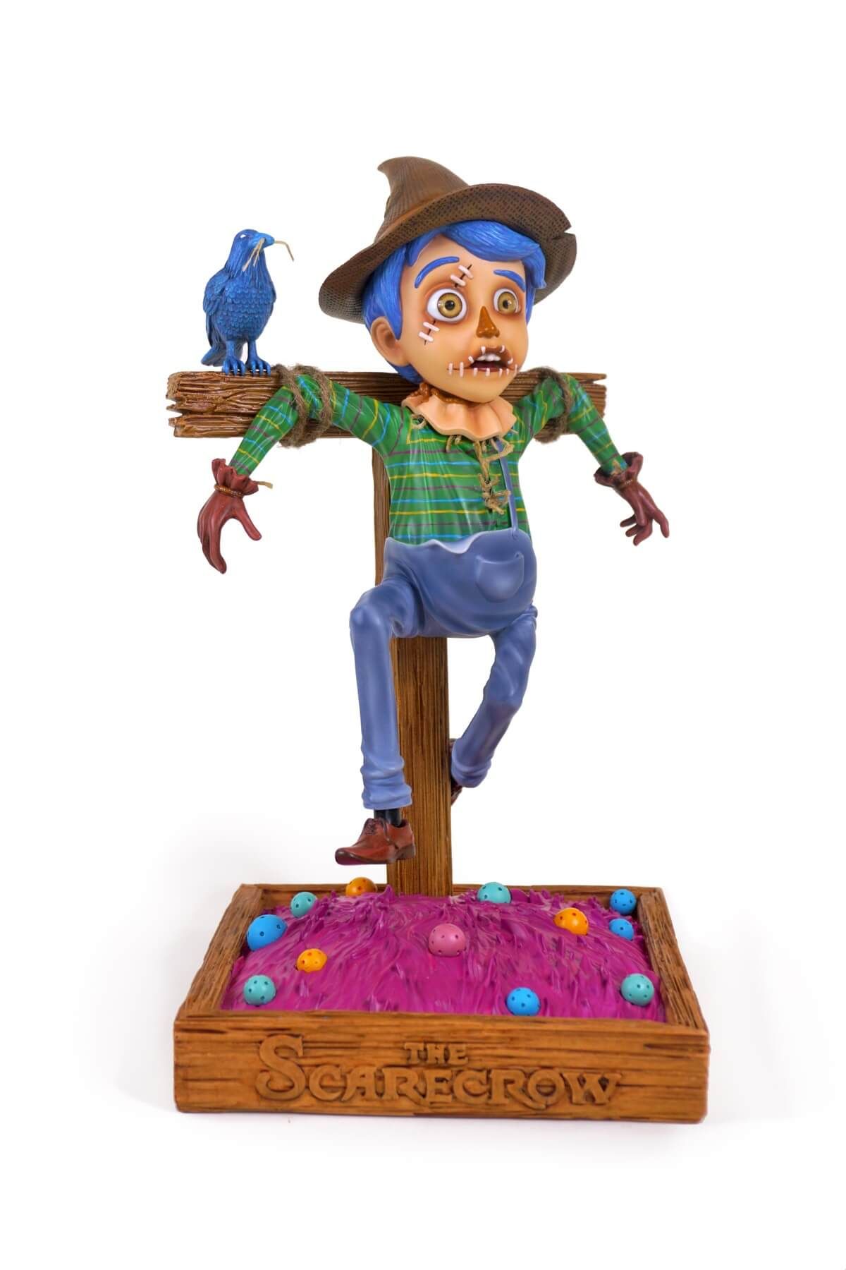 the_scarecrow_designer_toy_02_1_