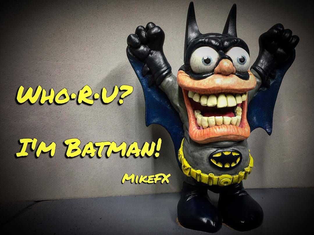 MikeFX-who-r-u-custom-toy-show