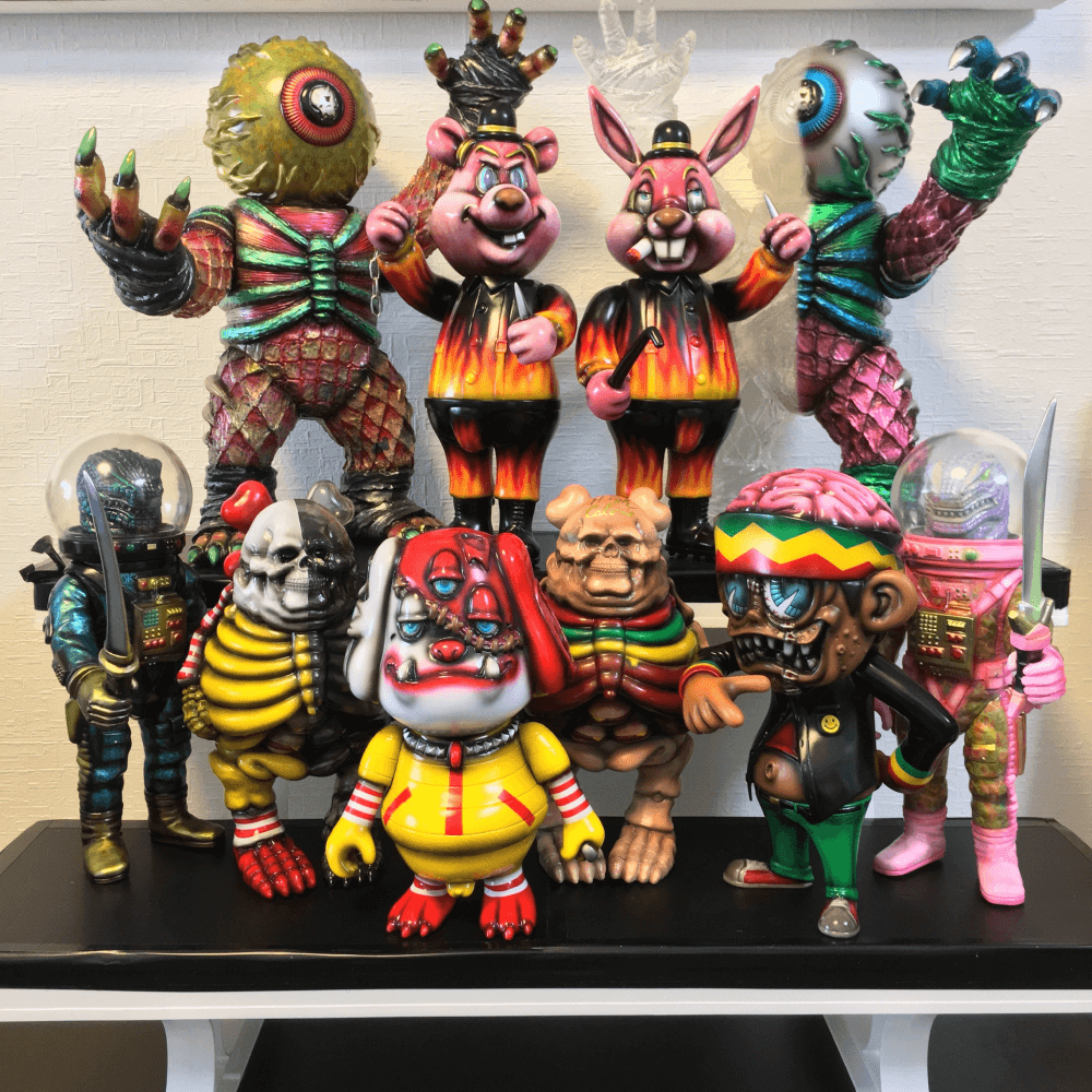 blackbooktoy-fivepoints-exclusives