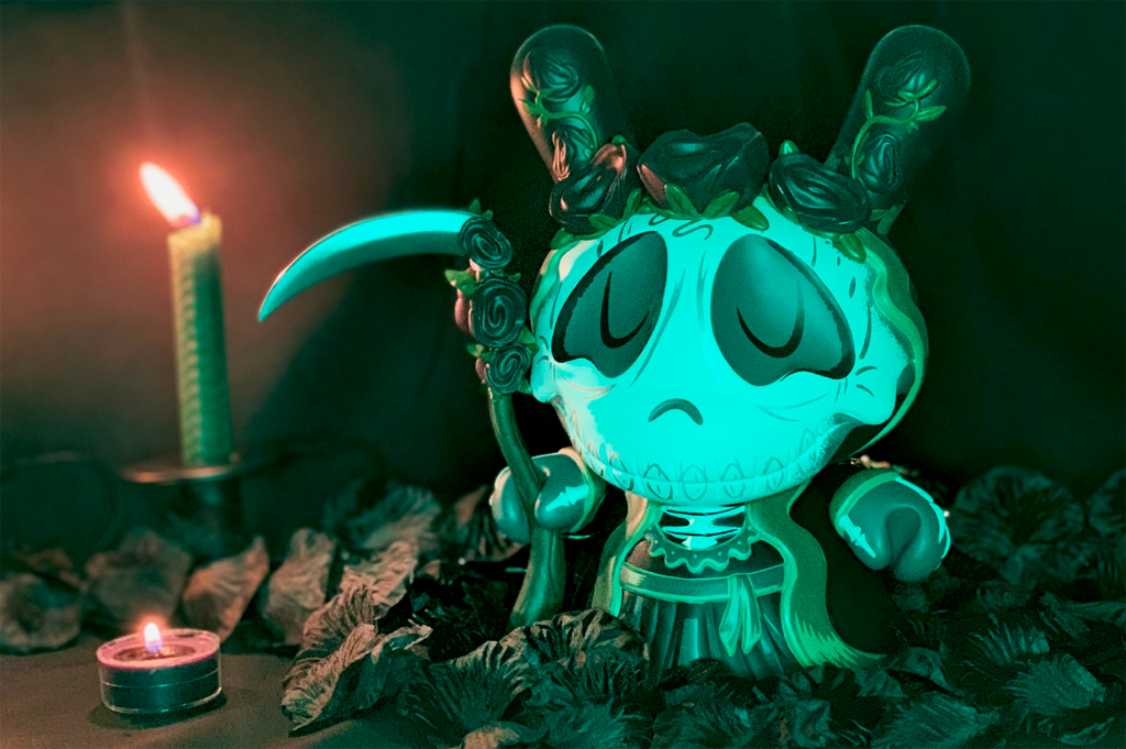 santa-muerte-dunny-buscema-kidrobot-7