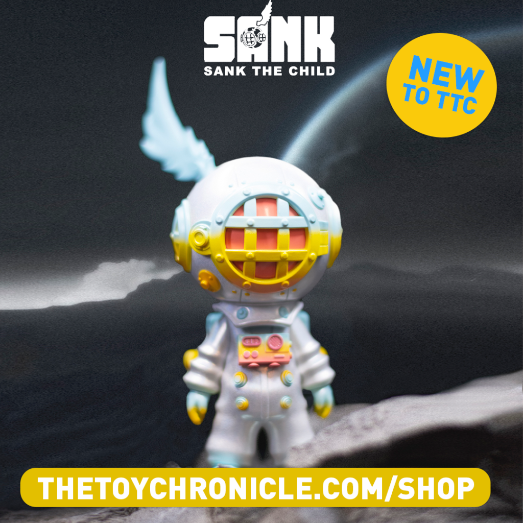 on-the-way-space-traveller-white-fantasy-sanktoys-ttc